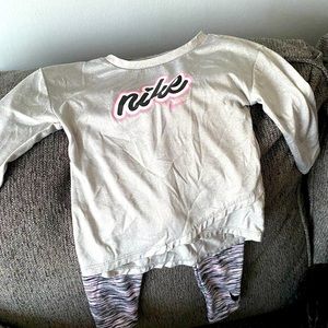 Nike 2 piece top & leggings